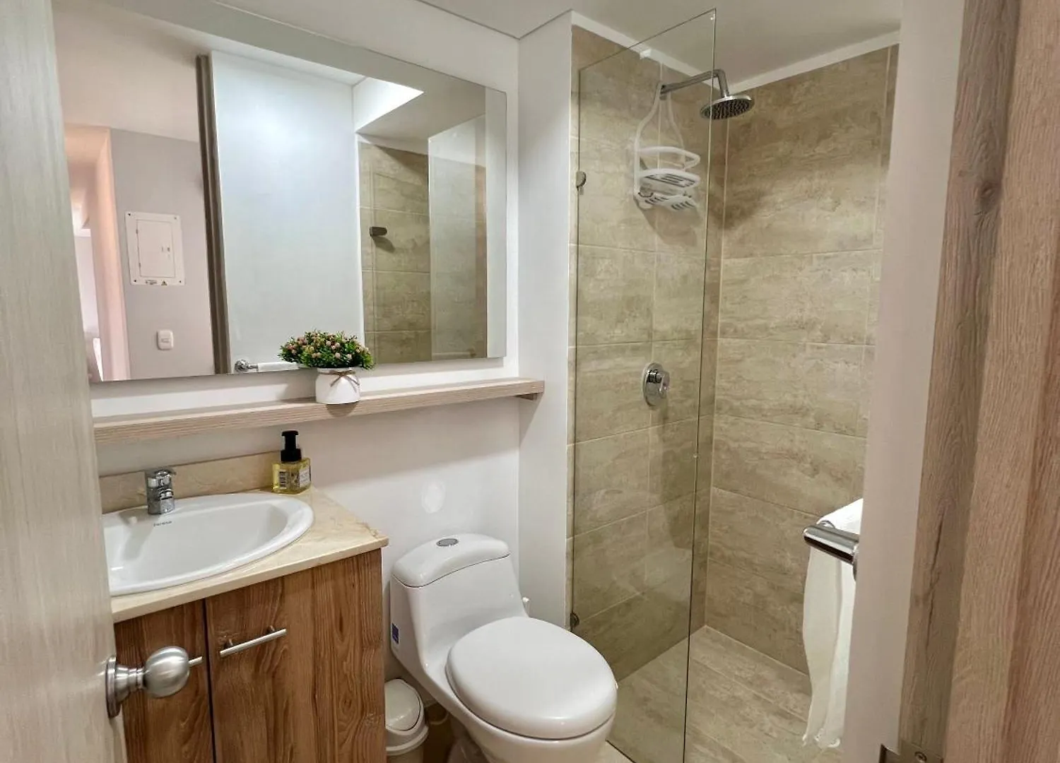 Lindo Y Comodo Apartamento 804 Cali Colombia